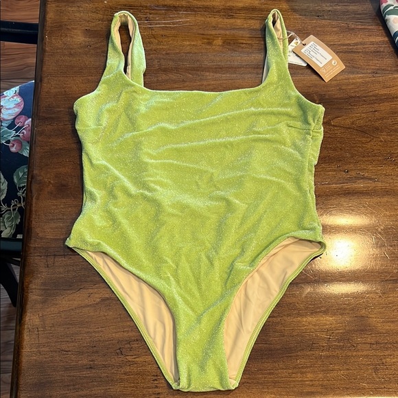 NWT Berlook Women’s Lurex Metallic One Piece Swimsuit Square Neck Bathing Suit - Picture 4 of 8